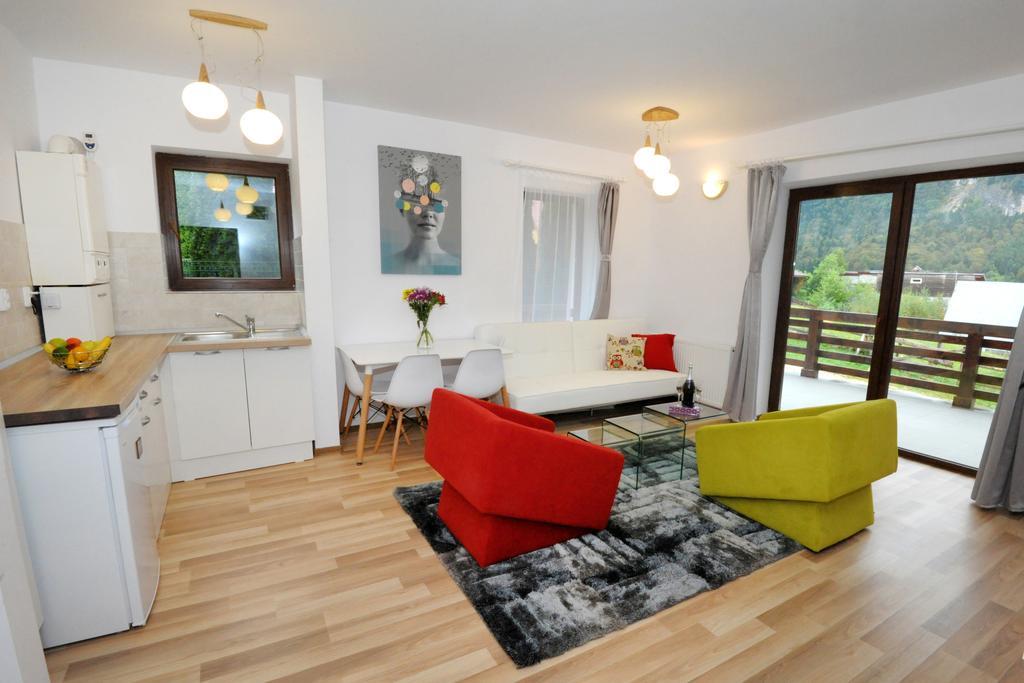 Yael Luxury Apartments 1 Buşteni Eksteriør bilde